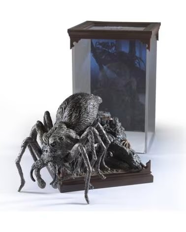 THE NOBLE COLLECTION Figura harry potter aragog criatura magica n 16 18 cm