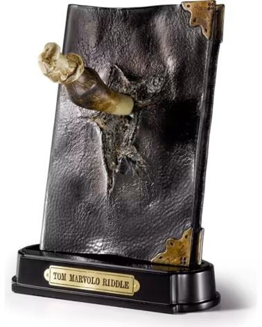 THE NOBLE COLLECTION Replica harry potter diario tom riddle con colmillo de basilisco