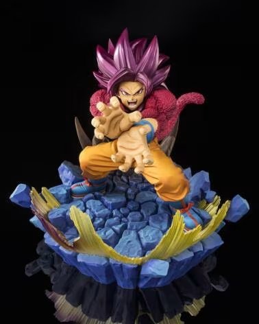 TAMASHII NATIONS FIGURA DRAGON BALL DAIMA EXTRA BATTLE SUPER SAIYAN 4 GOKU