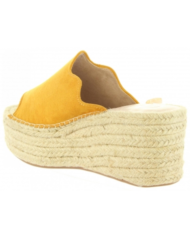 Chaussures compensées pour Femme CHIKA10 VALERIA 05 AMARILL-MOSTZ