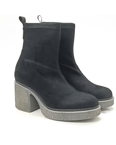 Botines de Mujer WEEKEND BY PEDRO MIRALLES BOTIN NEGRO DE TACON ANTE NEGRO