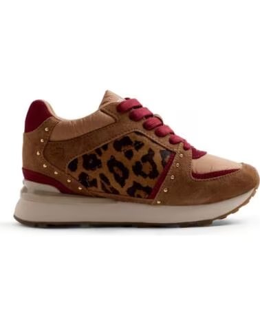 GIOSEPPO ZAPATILLAS DE PIEL PARA MUJER EN TONOS CUERO, CAMEL, ANIMAL PRINT Y BURDEOS VARIOS COLORES