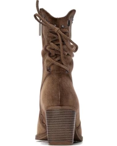 BOTINS REFRESH DE SALTO MÉDIO ESTILO COWBOY EM TAUPE