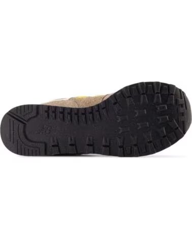 NEW BALANCE U574 ZAPATILLAS CASUAL MARRONES Y AMARILLAS MARRON