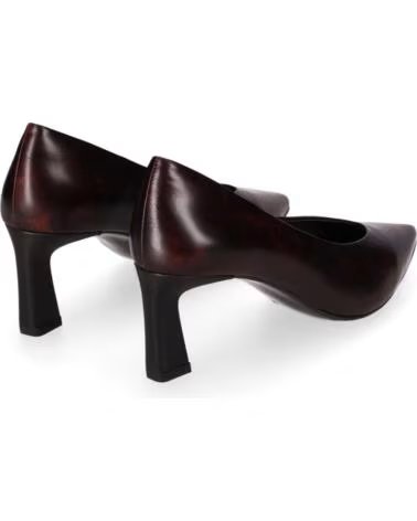 CHIKA10 ST KIWY 01 MARRON-BROWN