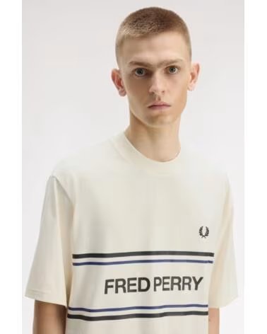 FRED PERRY T-SHIRT GRÁFICA ECRU BEIGE