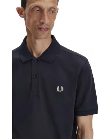 FRED PERRY POLO MANCHES COURTES THE SHIRT SLIM FIT NAVY SEAGRASS BLANCO