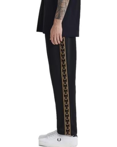 PANTALÓN DE CHÁNDAL FRED PERRY TAPED TRACK NEGRO Y CHAMPÁN BLACK