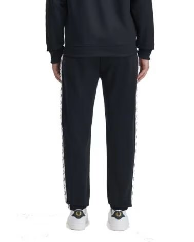 PANTALÓN DE CHÁNDAL TAPED TRACK FRED PERRY NEGRO BLACK