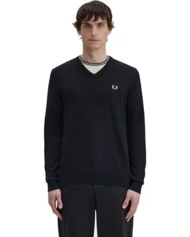 FRED PERRY CLASSIC V NECK JUMPER BLACK