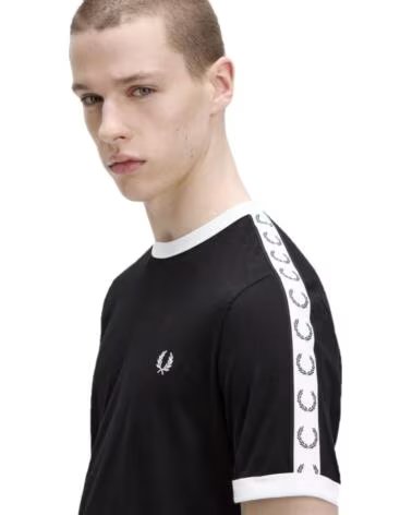 T-SHIRT FRED PERRY TAPED RINGER M4620 BLACK