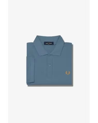 POLO SLIM FIT LISO FRED PERRY ASH BLUE GOLDEN HOUR LIGHT