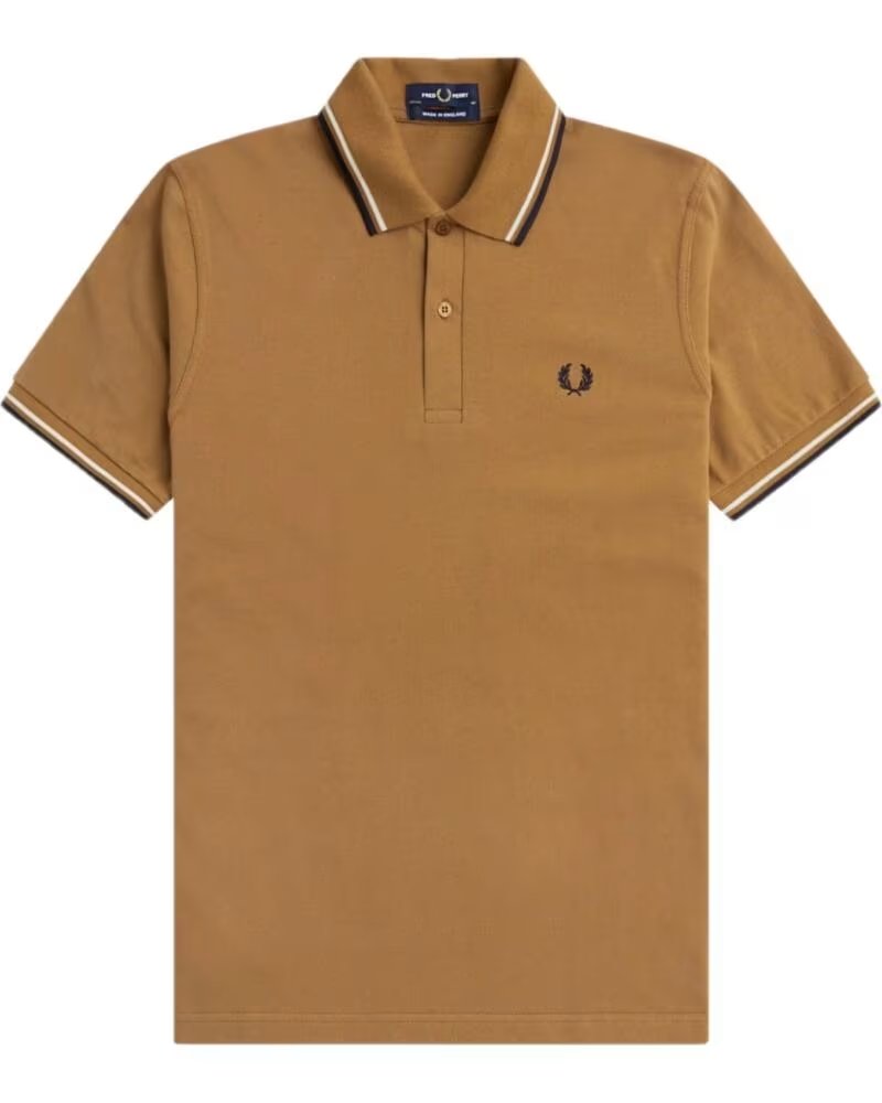 FRED PERRY REISSUES ORIGINAL TWIN TIPPED POLO CARAMELO OSCURO BROWN