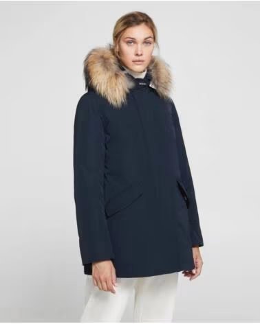 PARKA FEMME LUXURY ARCTIC AVEC FOURRURE AMOVIBLE WOOLRICH BLEU MARINE REP BLUE