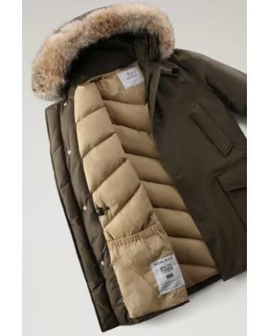WOOLRICH PARKA ARCTIQUE EN RAMAR AVEC GARNITURE EN FOURRURE AMOVIBLE DARK GREEN
