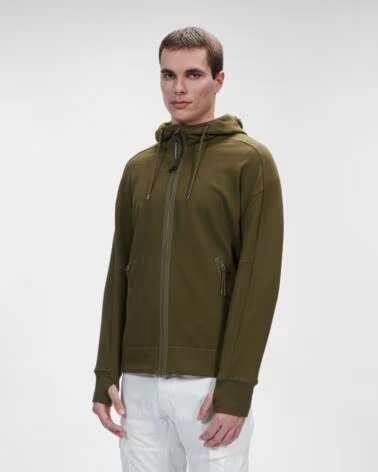 CP COMPANY DIAGONAL RAISED FLEECE GOGGLE KAPUZENPULLOVER IVY GREEN DARK
