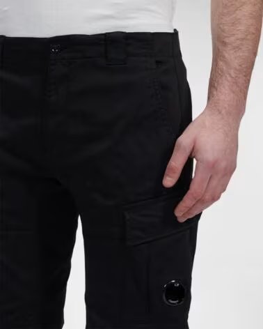 CP COMPANY BERMUDAS CARGO STRETCH SATEEN NEGRO BLACK