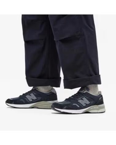NEW BALANCE M920CNV MADE IN ENGLAND NAVY SNEAKER