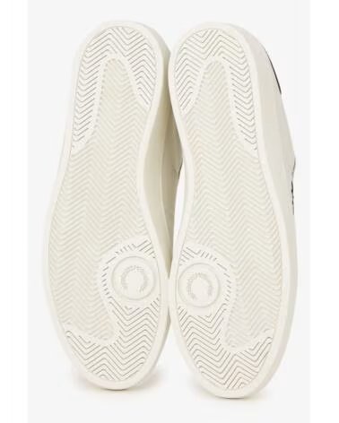 BASKETS EN CUIR FRED PERRY SPENCER LEATHER B4334 PORCELAIN WHITE