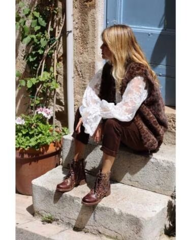 BOTINES DE PIEL LAURA VITA ANITAO-10 MARRÓN FLORAL MARRON