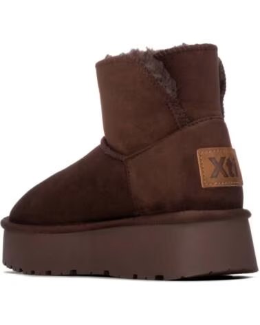XTI BOTINES PLANOS 142197 MARRON