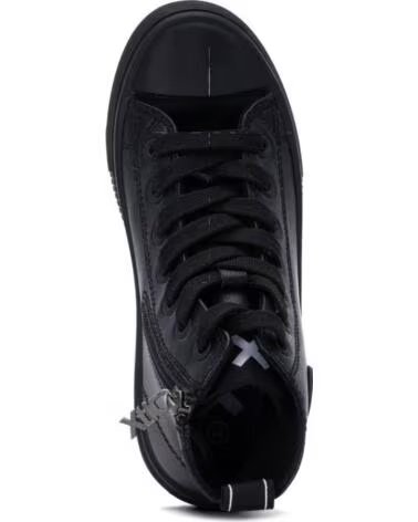 ZAPATILLAS ALTAS URBANAS XTI 154030 NEGRO