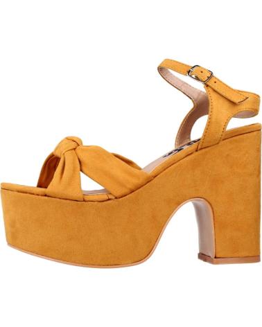 Woman Sandals REFRESH 069723R AMARILLO