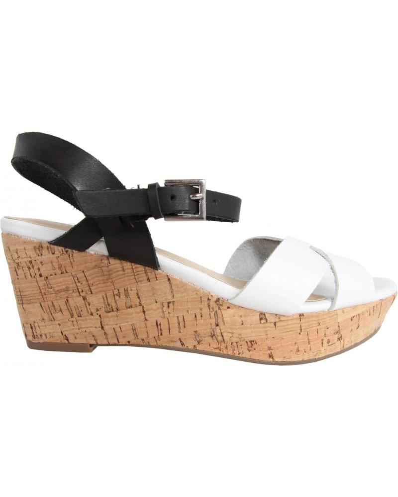 Sandalias-De-Mujer-MTNG-58255-VACHE-BLANCO-NEGRO