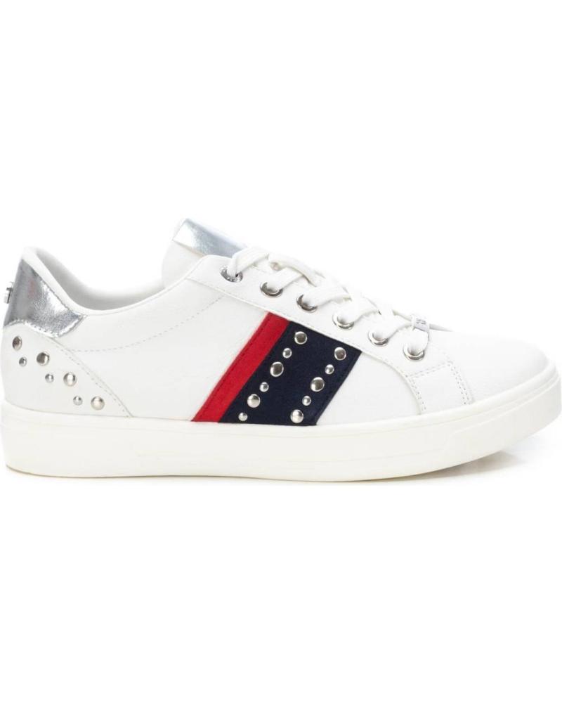 Zapatillas deporte pour Femme xti ZAPATILLAS MUJER MODELO 141010X COLOR BLANCO NAVY NAVY