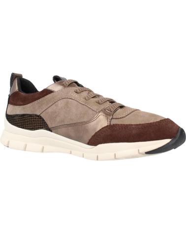 Sapatos Desportivos de Mulher geox D SUKIE B MARRON