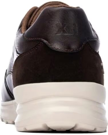 ZAPATILLAS CASUALES XTI 146718 EN MARRÓN MARRON