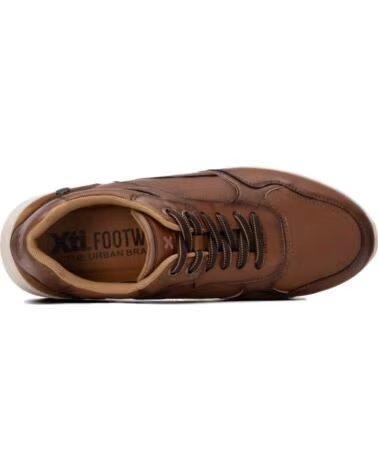 ZAPATILLAS CASUAL XTI 146718 CAMEL
