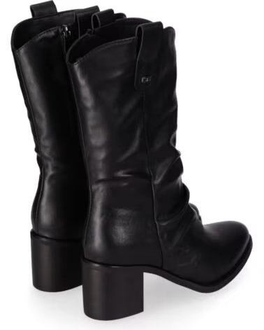 CHIKA10 YANGER 01 BOTAS DE MULHER EM PELE SINTÉTICA SALTO MÉDIO NEGRO-BLACK