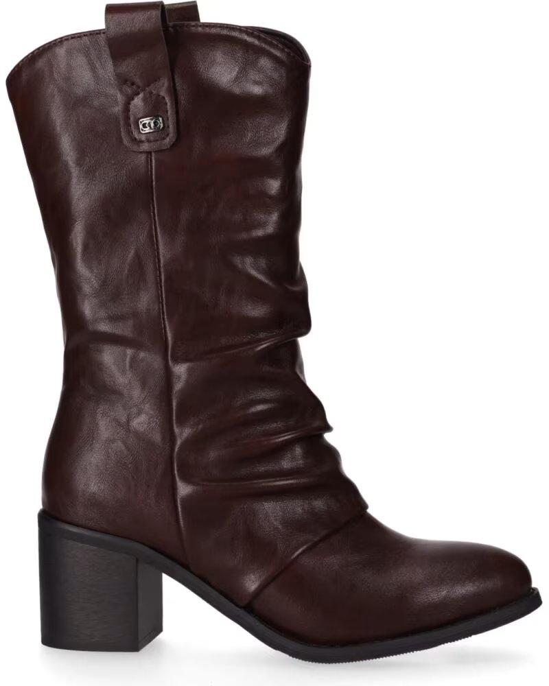 CHIKA10 BOTINS YANGER 01 CASTANHO MARRON-BROWN