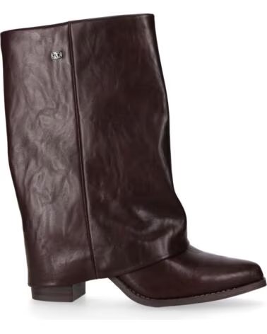 CHIKA10 YANYAN 02 BOTAS FEMININAS EM PELE SINTÉTICA COM SALTO MÉDIO CASTANHO MARRON-BROWN