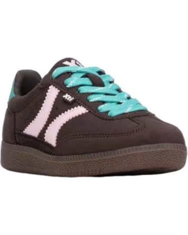ZAPATILLA CASUAL SNEAKER NIÑA XTI 154006 MARRÓN MARRON