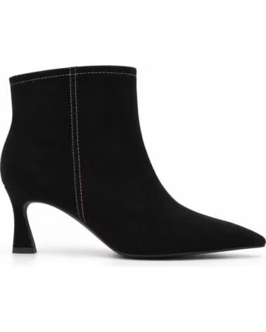 MONTEVITA LUCCANA BOTAS DE SALTO EM CAMURÇA PRETA BLACK