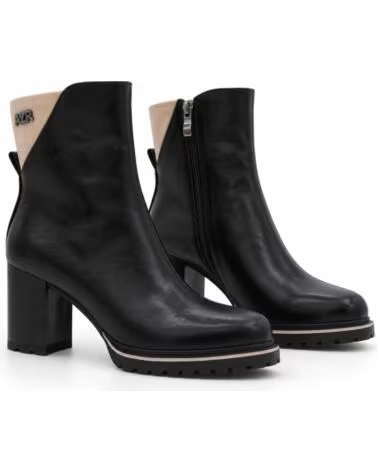 MONTEVITA FLORENCIA BLACK STIVALETTI IN PELLE CON TACCO E ZIP