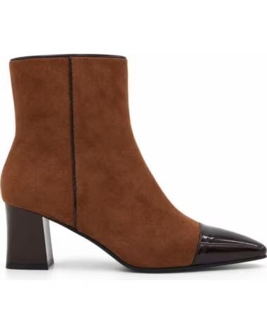 MONTEVITA BOTINS MALÁGA TAUPE DE SALTO