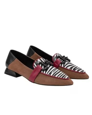 MONTEVITA OVIEDOÑA DAMEN SOHLEN-MOKASSINS BRAUN SCHWARZ ZEBRA-PRINT MIT BORDEAUXROTEN DETAILS BEIGE