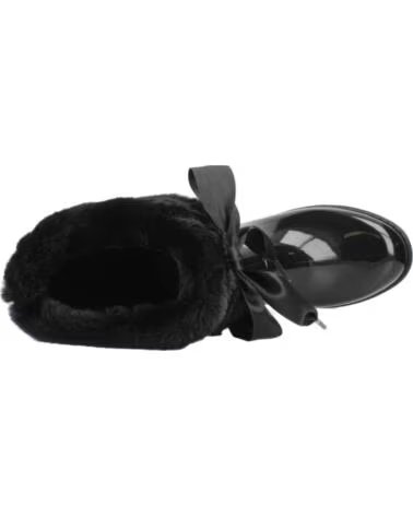 IGOR BOTTES NINA MODELE CAMPERA VERNIS NEGRO