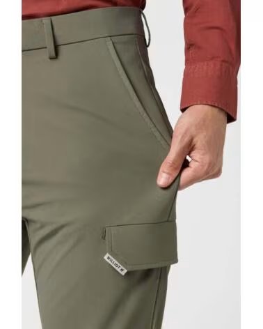 WILLIOT PANTALÓN CARGO TÉCNICO KAKI VERDE