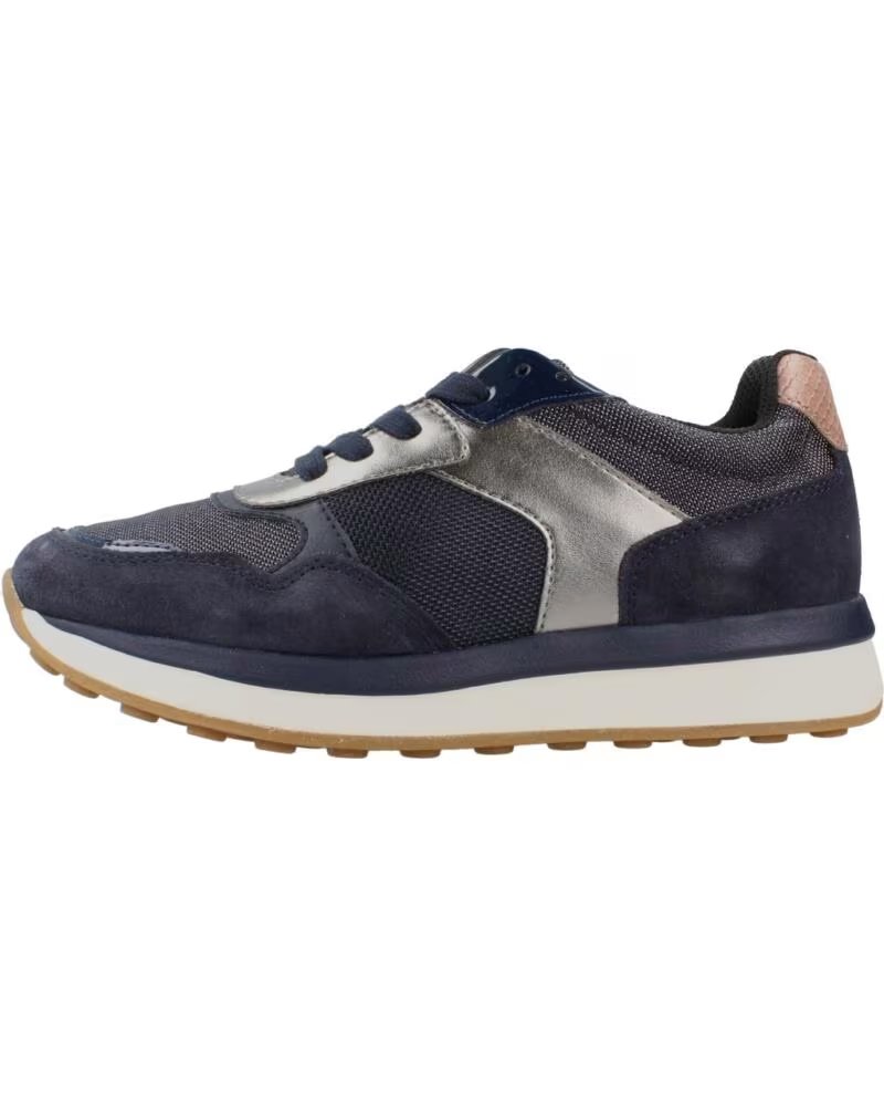 GEOX BASKETS FEMME D25RRB 0AS22 C4322