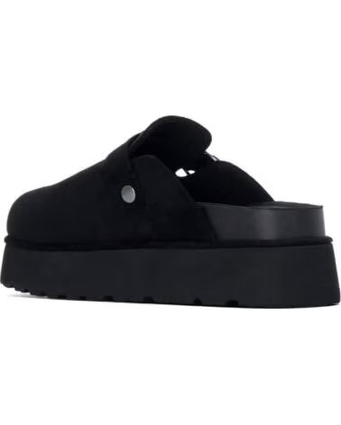 ZOCCOLI CON ZEPPA DA DONNA REFRESH 176021 NEGRO