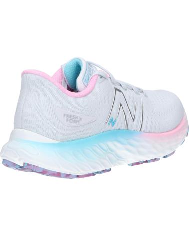 Sapatilhas de Mulher NEW BALANCE WEVOZMG3 QUARTZ GREY