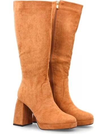 BOTA ALTA DE TACÓN ANCHO Y PLATAFORMA CON CREMALLERA LATERAL SPORT3PUNTO0 2S-2089 CAMEL VARIOS COLORES