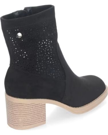 SPORT3PUNTO0 VR001 SCHWARZE PERFORIERTE STIEFELETTEN VARIOS COLORES