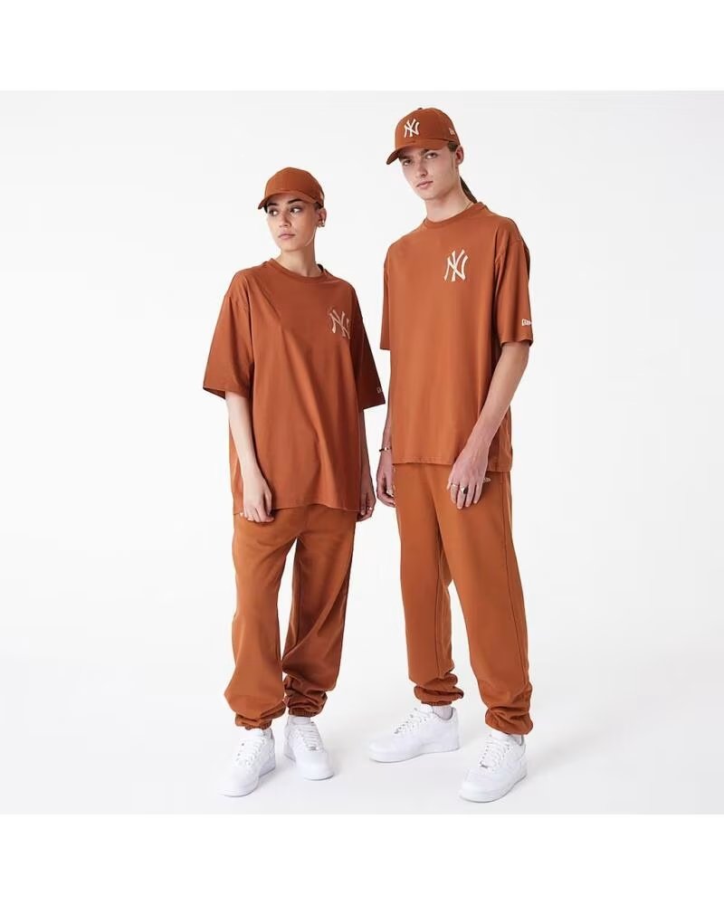 NEW ERA T-SHIRT LEAGUE ESSENTIALS LC OS TEE NEYYAN 60435552 NARANJA