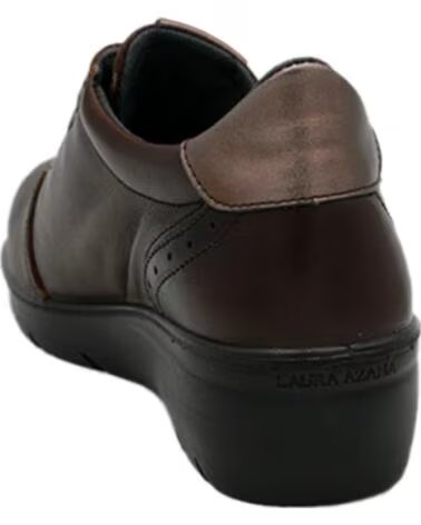 ZAPATOS CASUALES DE PIEL PARA MUJER LAURA AZAÑA 26846 MARRÓN