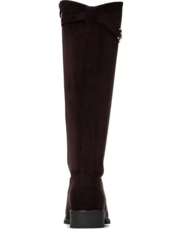 BOTAS ALTAS XTI 130786 ESTILO CLÁSSICO EM CASTANHO COM DETALHE DE FIVELA MARRON